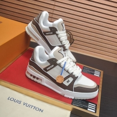 Louis Vuitton Trainer Sneaker